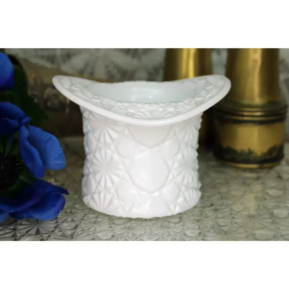 Milk Glass Fenton Top Hat Planter
